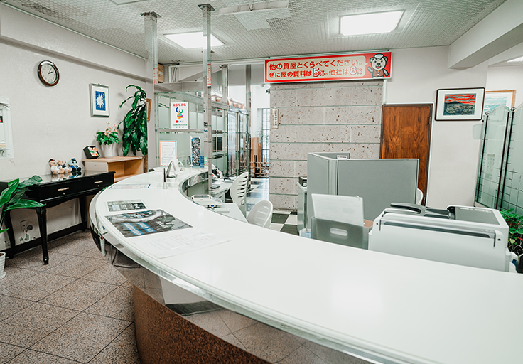 ぜに屋本店の店内写真